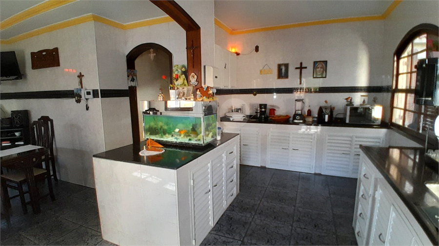 Foto REO1115973