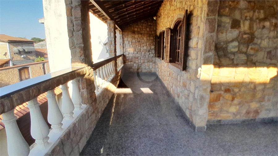 Foto REO1115973