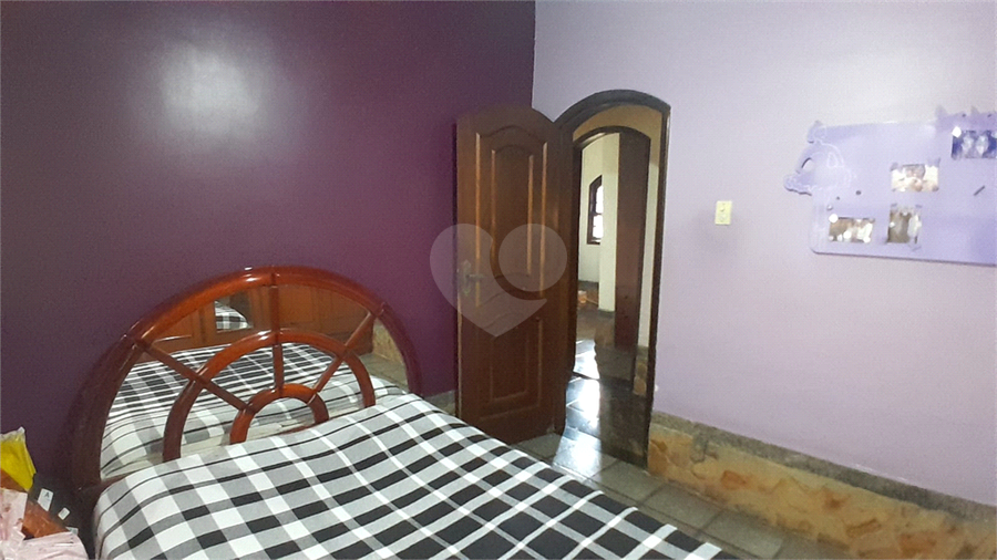 Foto REO1115973