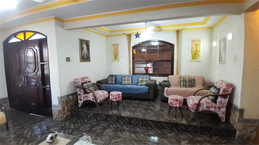 Foto REO1115973