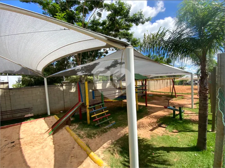 Foto REO1115979