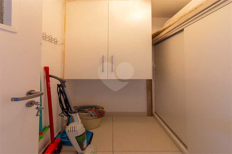 Foto REO1115983