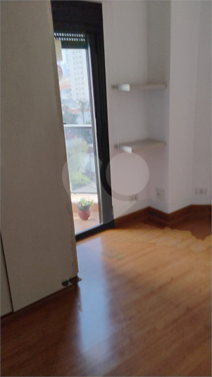 Foto REO1115983