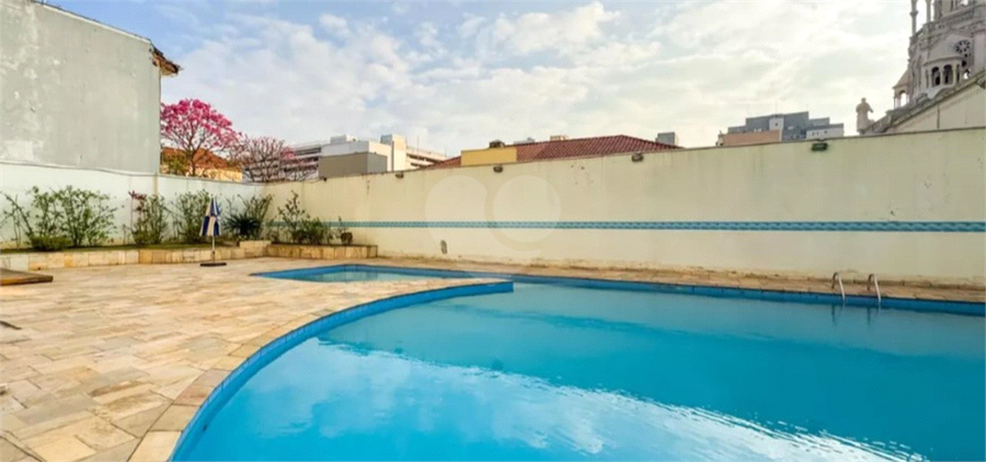 Foto REO1115985