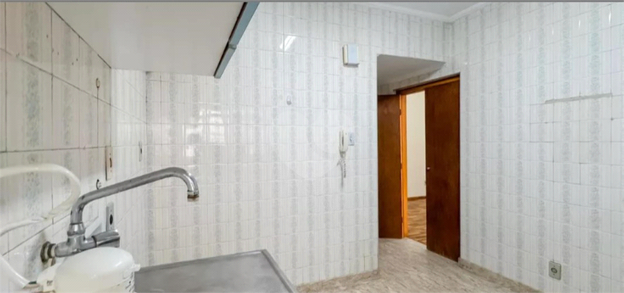 Foto REO1115985