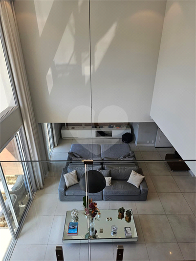 Foto REO1115994