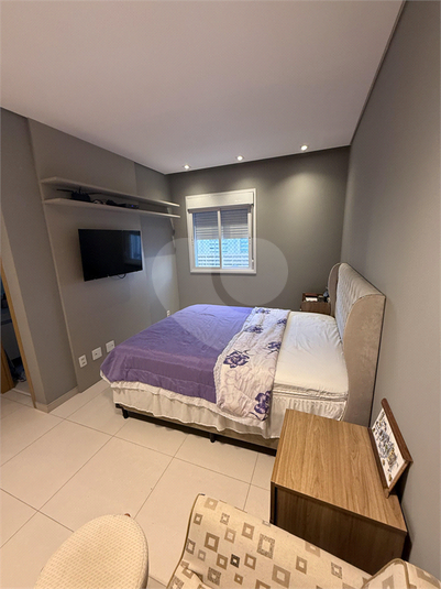 Foto REO1115995