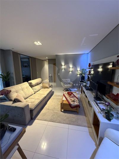 Foto REO1115995