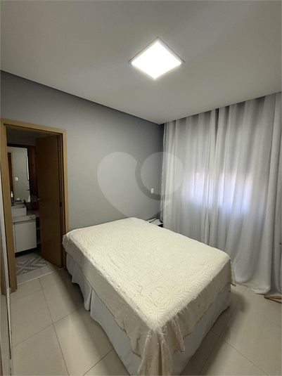 Foto REO1115995