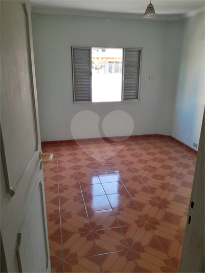 Foto REO1116009
