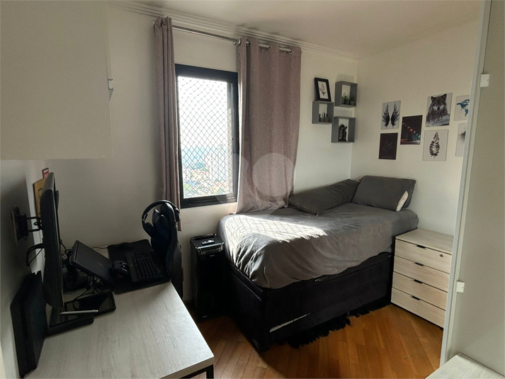 Foto REO1116024