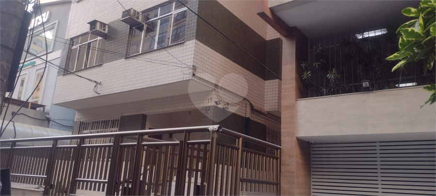 Foto REO1116030