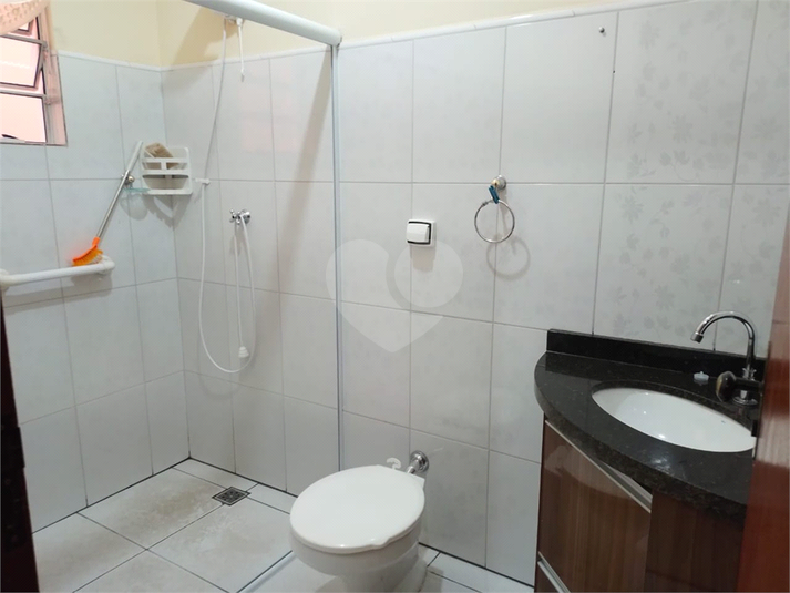 Foto REO1116044
