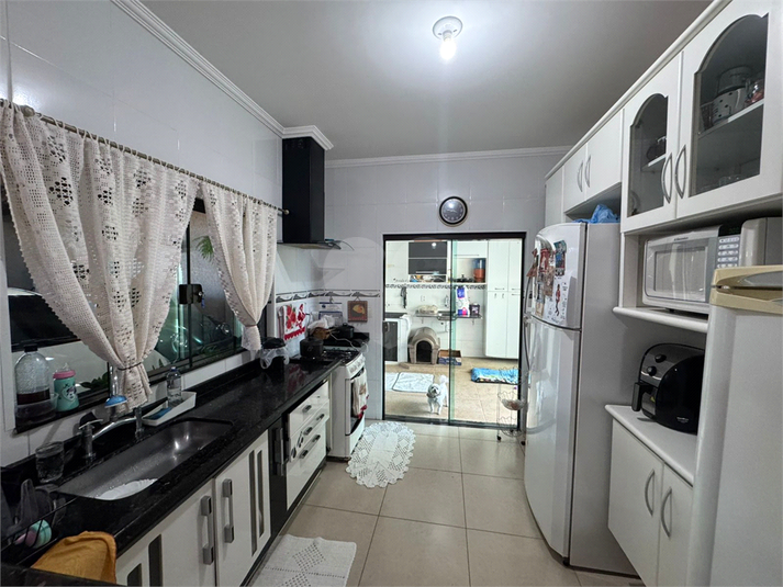 Foto REO1116067