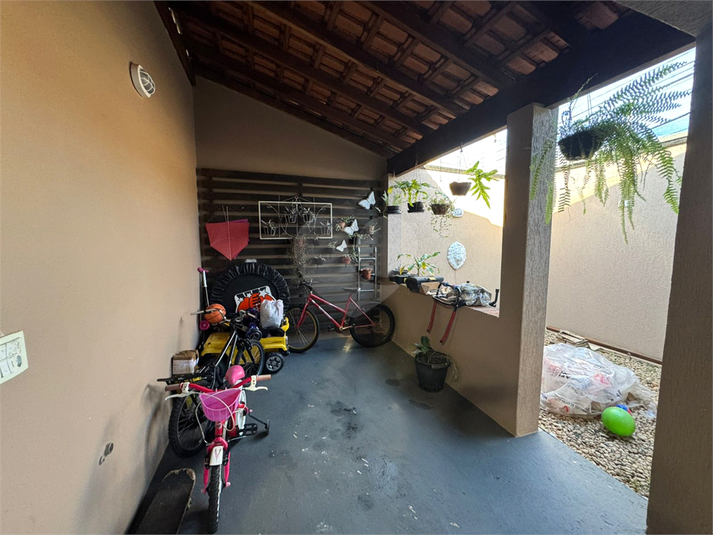 Foto REO1116067
