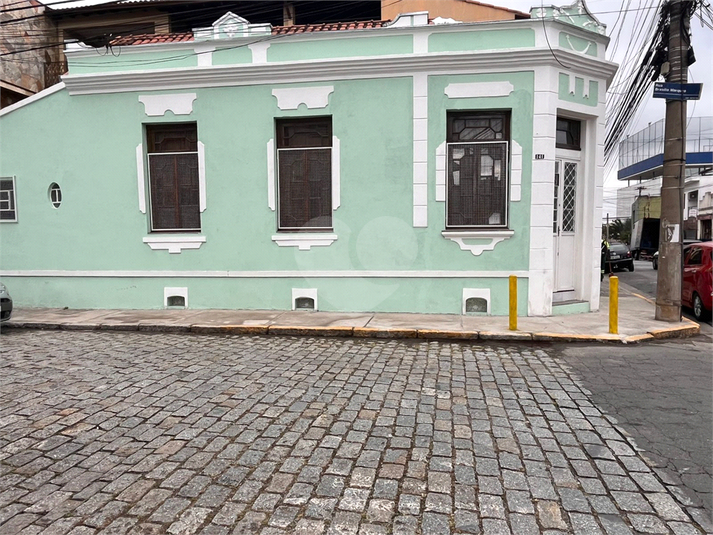 Foto REO1116071