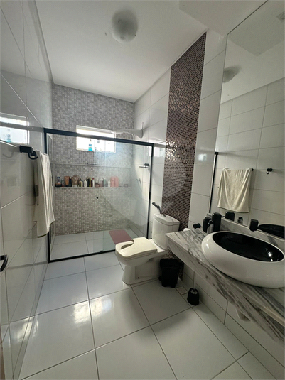 Foto REO1116073