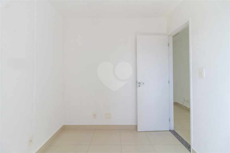 Foto REO1116096