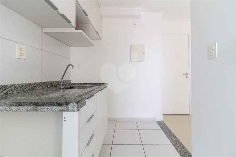 Foto REO1116096