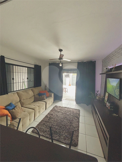 Foto REO1116108