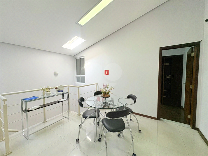 Foto REO1116110