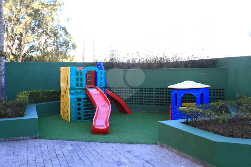 Foto REO1116144