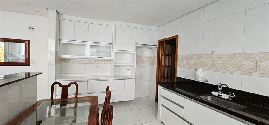 Foto REO1116145