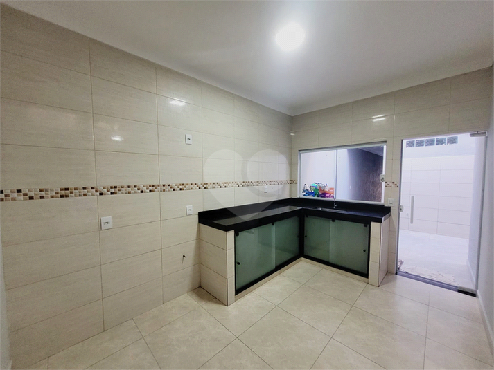 Foto REO1116161