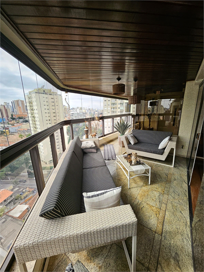 Sacada com vista panorâmica