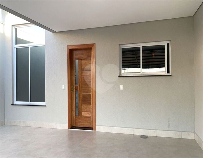 Foto REO1116224
