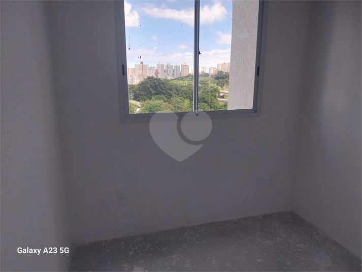 Foto REO1116234