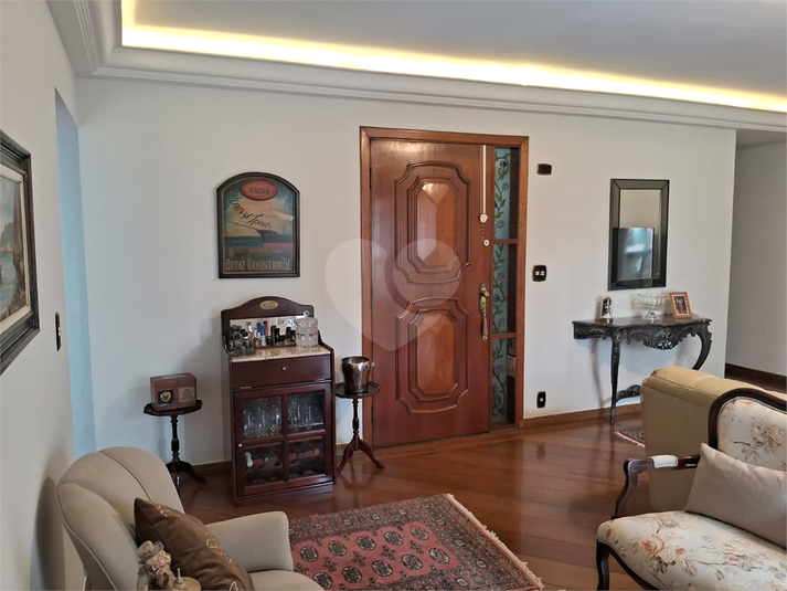 Foto REO1116235