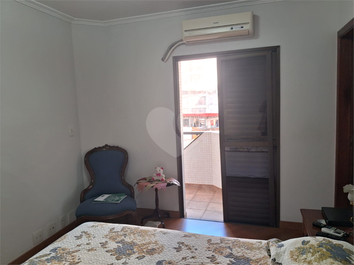 Foto REO1116235