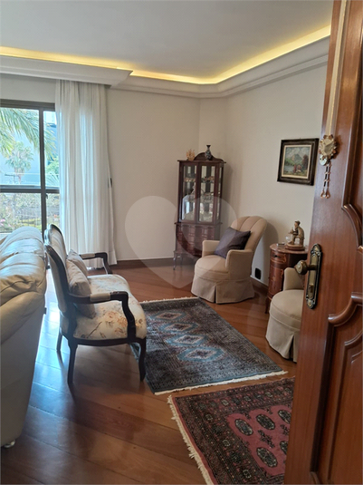 Foto REO1116235
