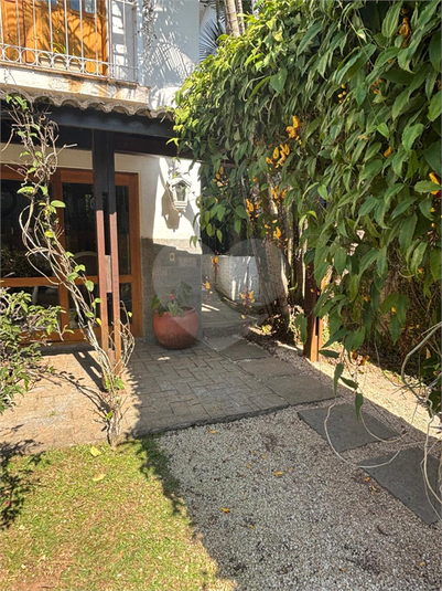 Foto REO1116241