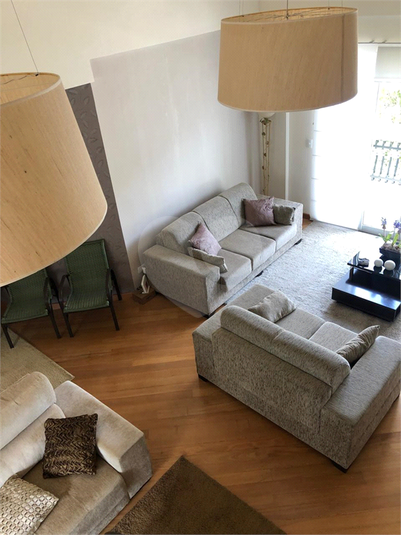 Foto REO1116244