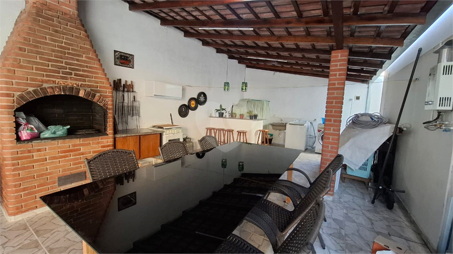 Foto REO1116246