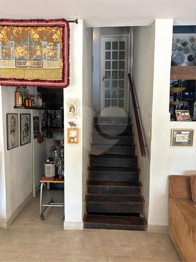 Foto REO1116250