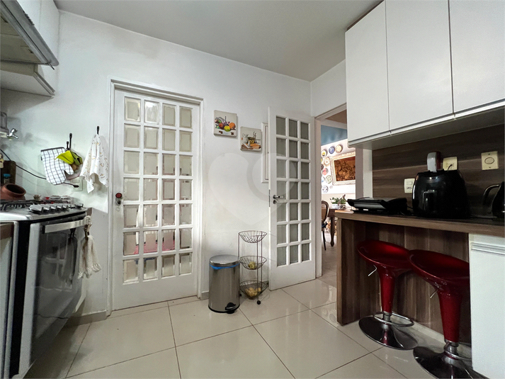 Foto REO1116250
