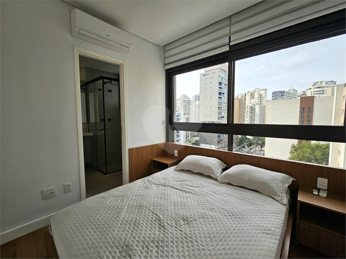 Foto REO1116282