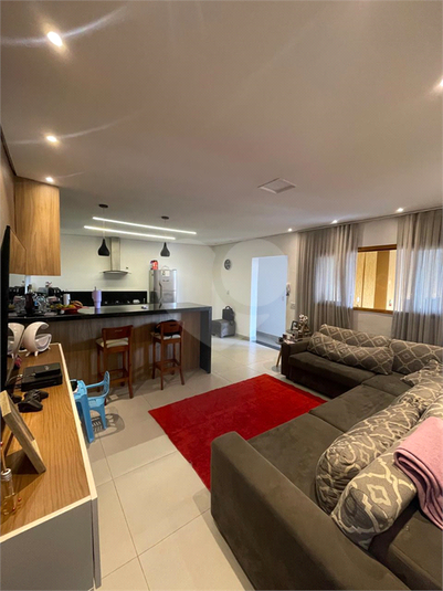 Foto REO1116283