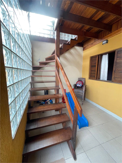 Foto REO1116283