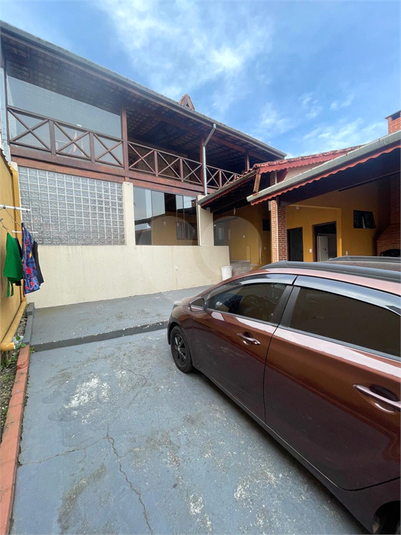 Foto REO1116283