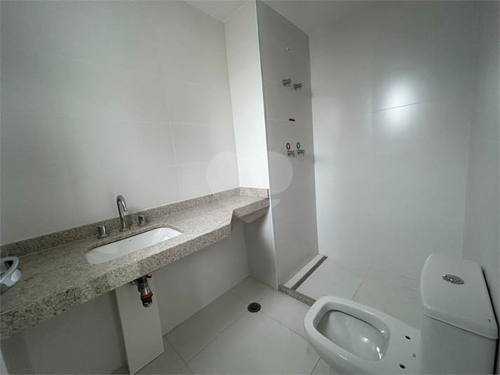 Foto REO1116285