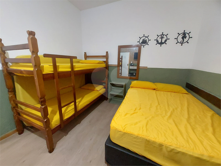 Foto REO1116298
