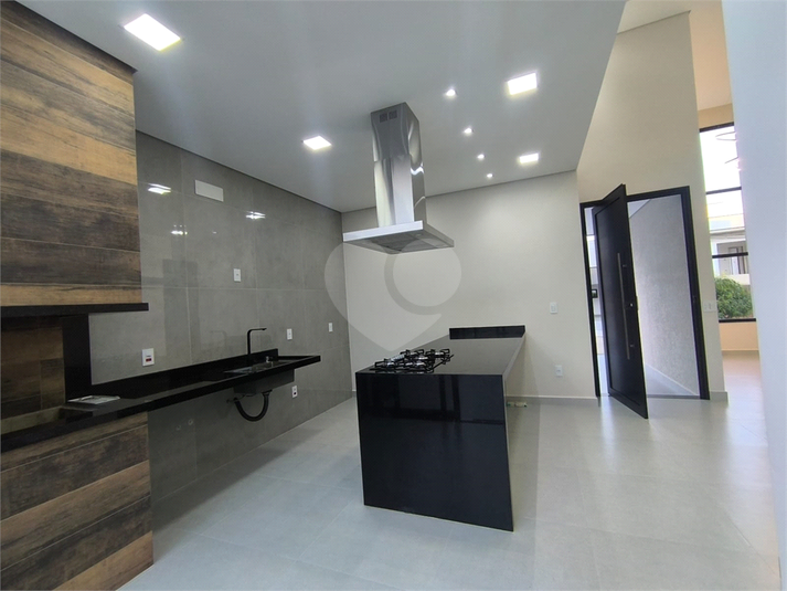 Foto REO1116299