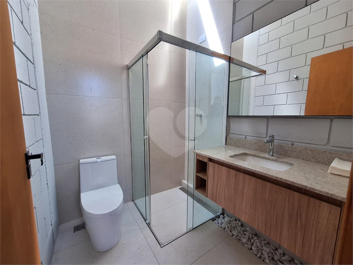 Foto REO1116306