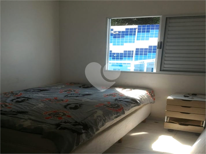 Foto REO1116318