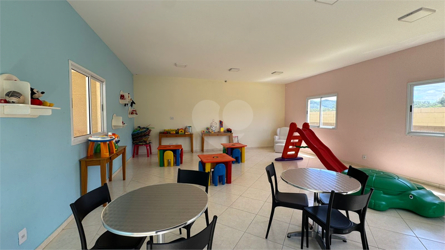 Foto REO1116327