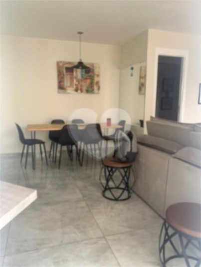Foto REO1116330